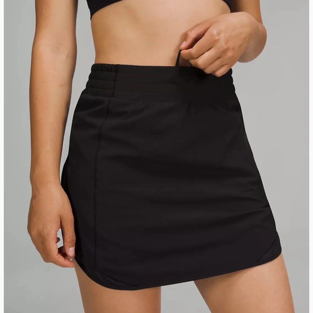 Lululemon Hotty Hot High-Rise Skirt sz 2 * Long - Picture 4 of 8